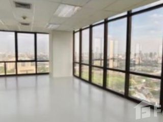 Büro zur Miete in Huai Khwang, Bangkok