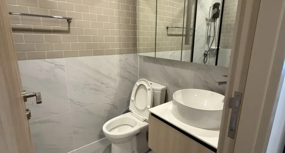 For rent 1 bed condo in Ratchathewi, Bangkok