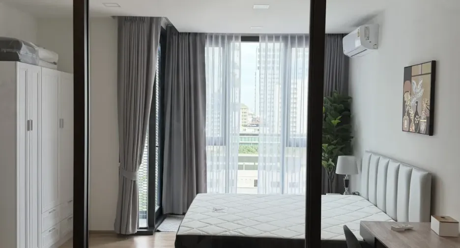 For rent 1 bed condo in Ratchathewi, Bangkok