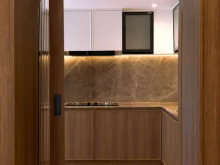 For sale 4 bedrooms house in Phra Khanong, Bangkok