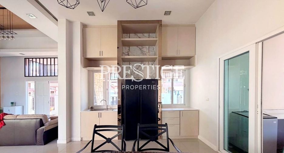 For rent 3 bedrooms house in Bang Lamung, Chonburi
