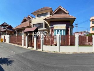 À louer 3 chambres maison à Bang Lamung, Chonburi