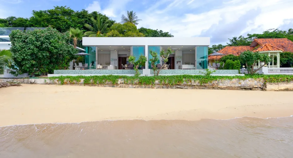 For rent 3 bedrooms villa in Mueang Phuket, Phuket