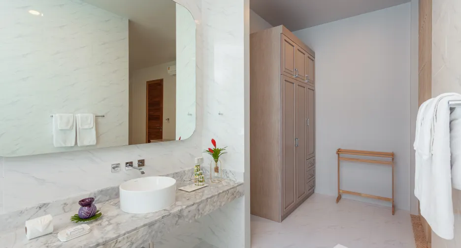 For rent 3 bedrooms villa in Mueang Phuket, Phuket