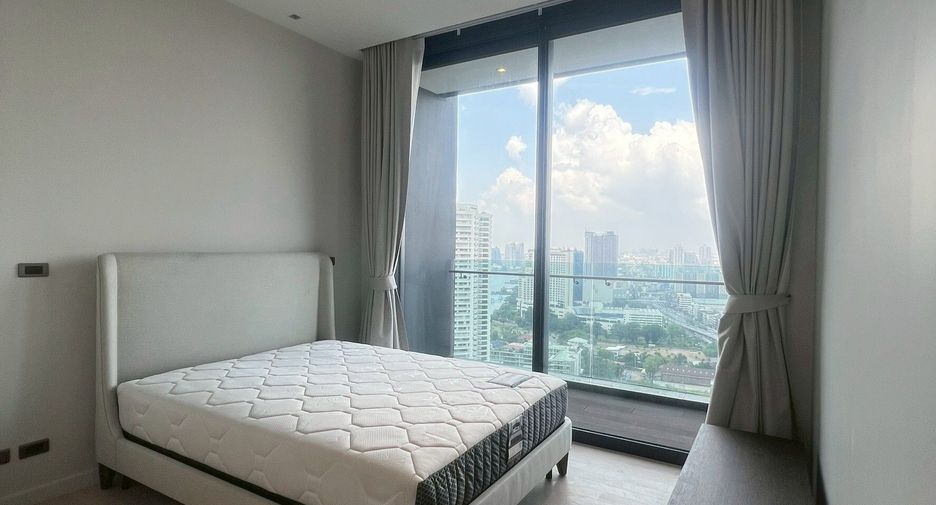 For rent 3 bedrooms condo in Bang Kho Laem, Bangkok