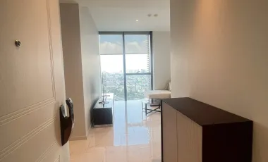 Condo en alquiler de 3 habitaciones en Bang Kho Laem, Bangkok