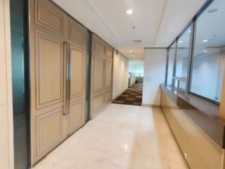Büro zur Miete in Huai Khwang, Bangkok