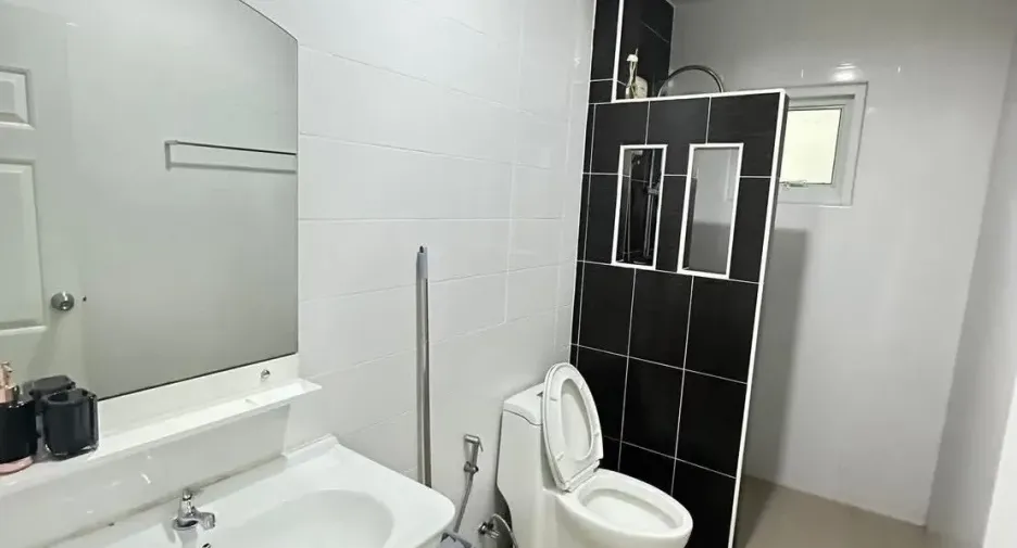 À vendre 3 chambres maison à Bang Lamung, Chonburi