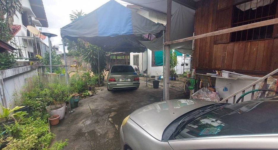 Haus zum Kauf mit 3 Zimmer in Mueang Chiang Mai, Chiang Mai
