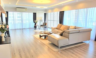 For rent 3 ベッドルーム condo in Sathon, Bangkok