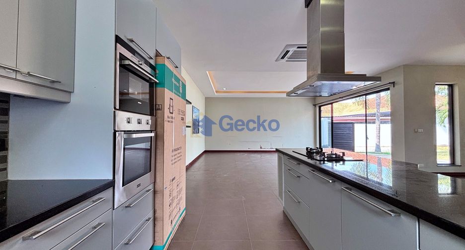 À vendre 2 chambres maison à Bang Lamung, Chonburi