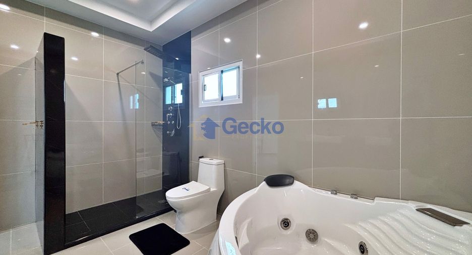 For sale 6 bedrooms house in Bang Lamung, Chonburi
