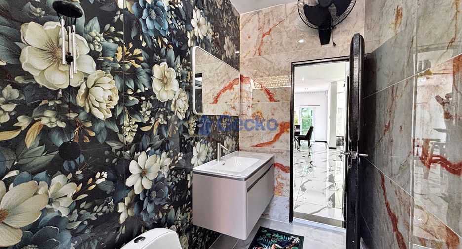 For sale 3 ベッドルーム house in Bang Lamung, Chonburi