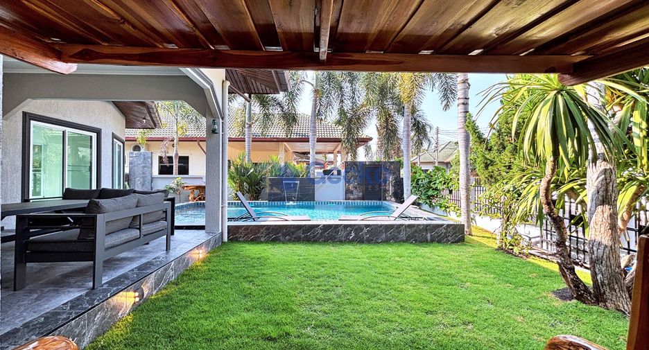 For sale 3 ベッドルーム house in Bang Lamung, Chonburi