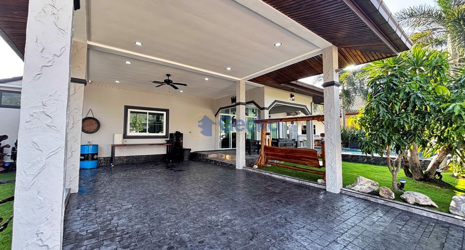 For sale 3 ベッドルーム house in Bang Lamung, Chonburi