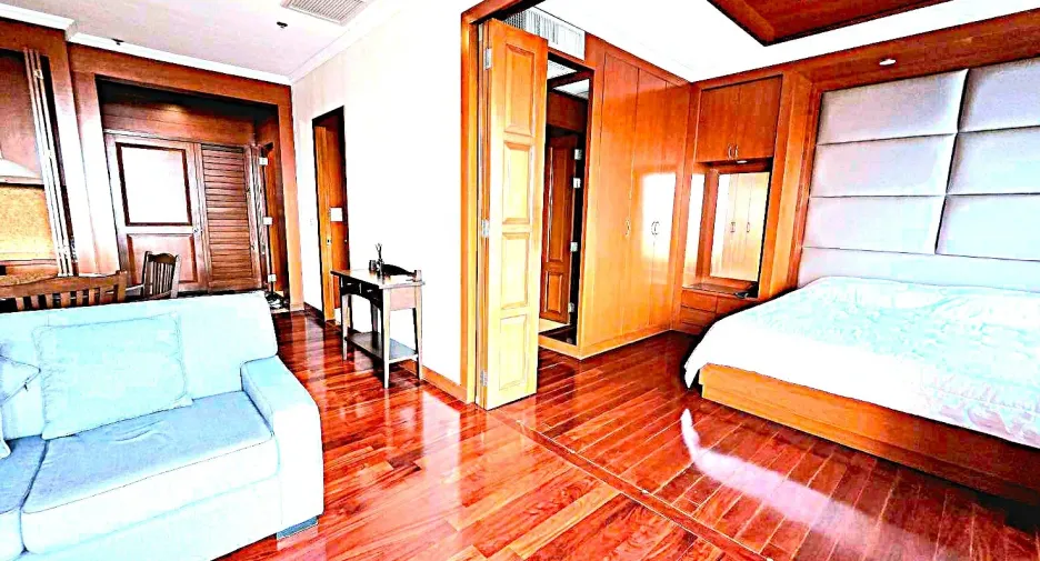 For rent 1 Beds condo in Khlong San, Bangkok