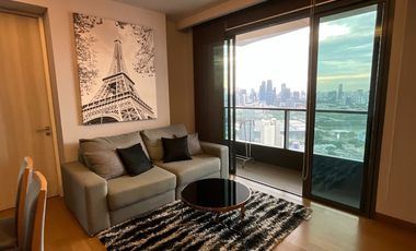 Wohnung zur Miete mit 2 Zimmer in Khlong Toei, Bangkok