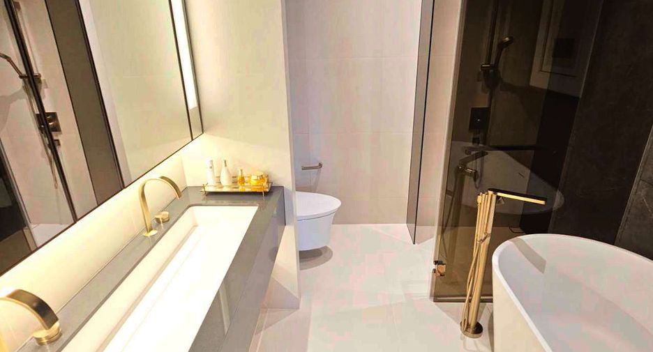 Condo en alquiler de 2 habitaciones en Khlong Toei, Bangkok
