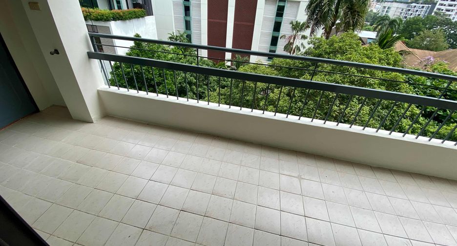 For rent 3 ベッドルーム condo in Watthana, Bangkok