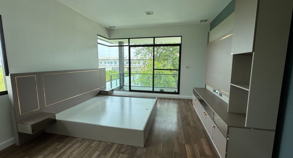 For rent 3 ベッドルーム house in Prawet, Bangkok
