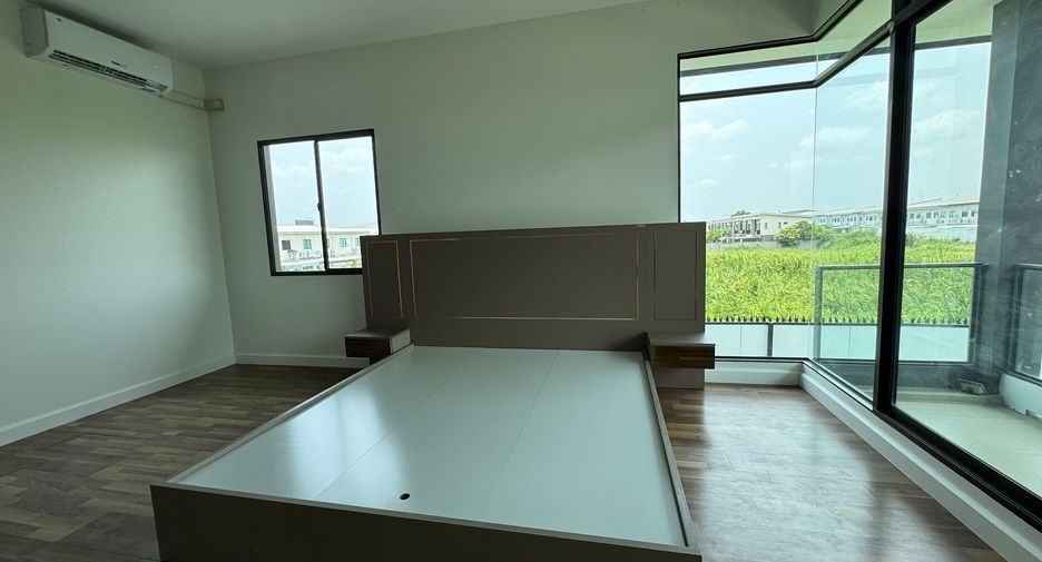 For rent 3 ベッドルーム house in Prawet, Bangkok