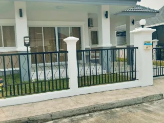 For sale 3 bedrooms house in San Kamphaeng, Chiang Mai