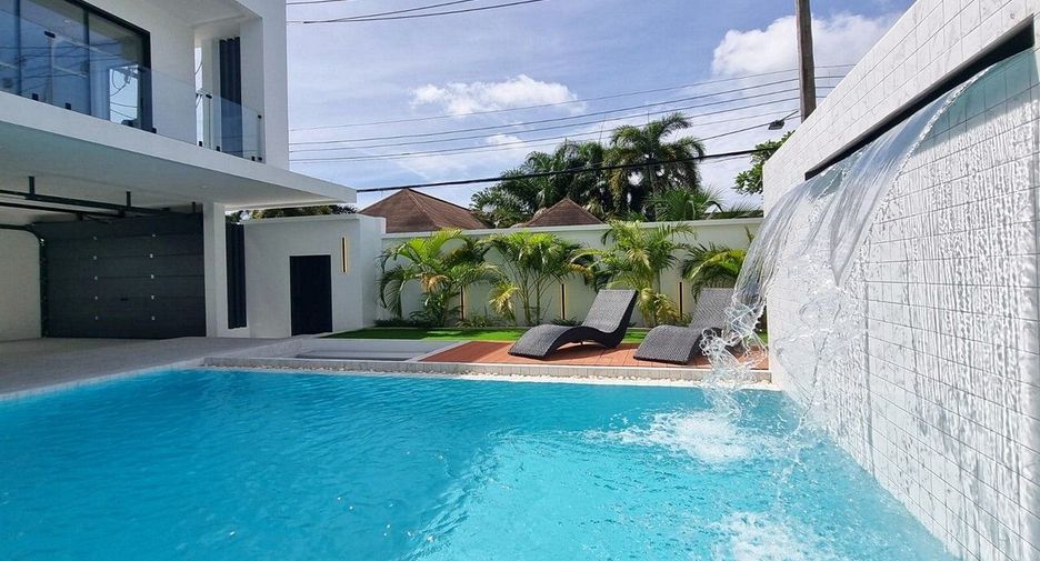 Villa en venta de 4 habitaciones en Mueang Phuket, Phuket