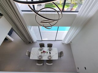 Villa zum Kauf mit 4 Zimmer in Mueang Phuket, Phuket
