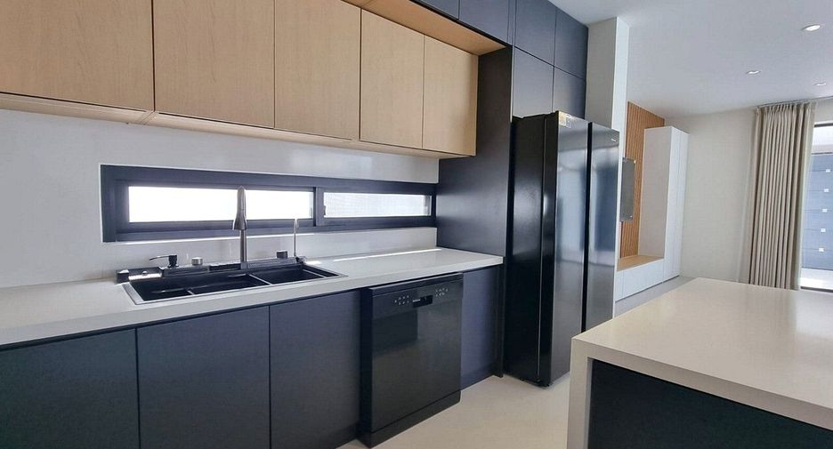 Villa en venta de 4 habitaciones en Mueang Phuket, Phuket