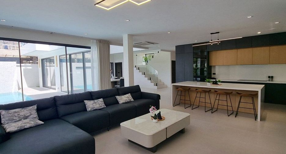 Villa en venta de 4 habitaciones en Mueang Phuket, Phuket