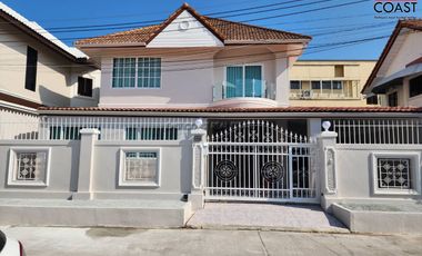 For sale 4 bedrooms house in Bang Lamung, Chonburi