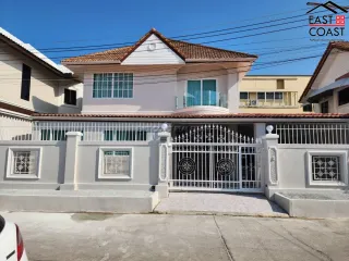 For sale 4 bedrooms house in Bang Lamung, Chonburi