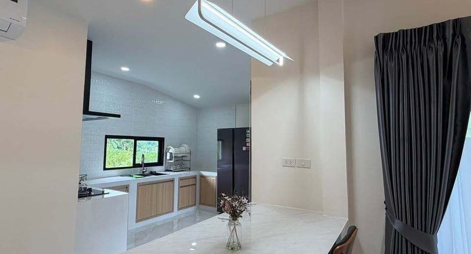 For rent 3 ベッドルーム villa in Mueang Phuket, Phuket