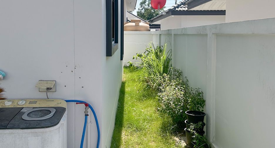 For sale 3 bedrooms house in Bang Lamung, Chonburi