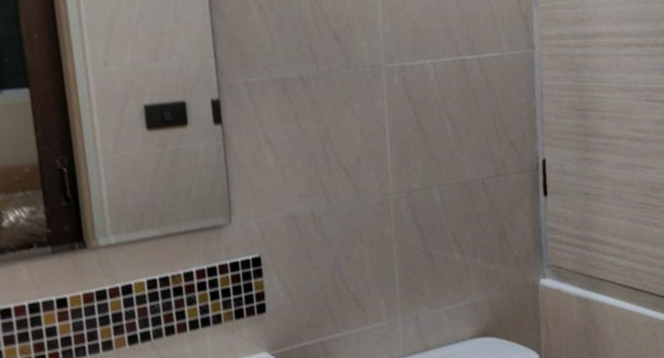 For sale 2 ベッドルーム condo in Watthana, Bangkok