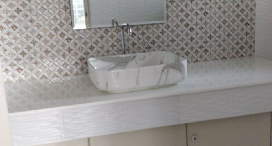 For sale 2 ベッドルーム condo in Watthana, Bangkok