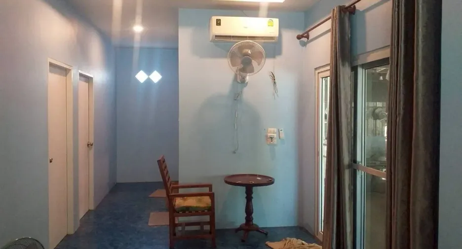 出售 3 卧室 独立屋 在 Tap Khlo, Phichit