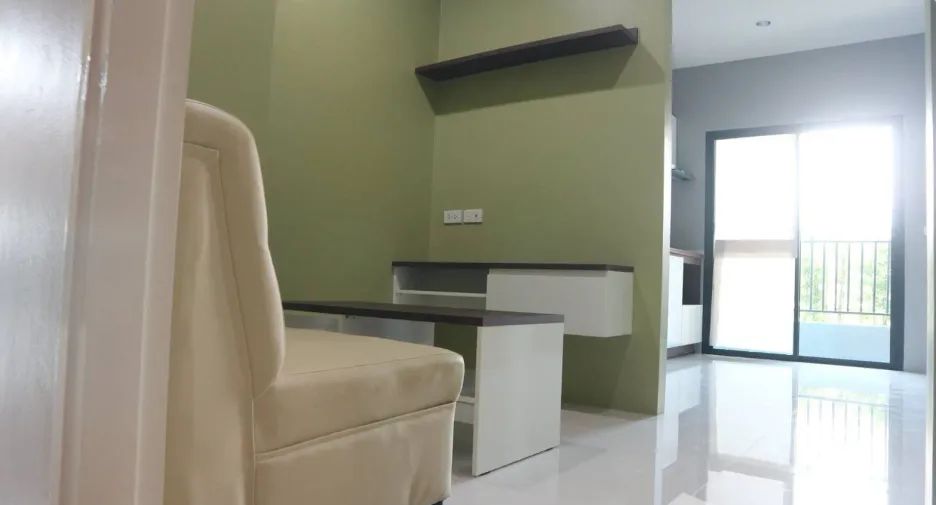 For sale 1 bed condo in Bang Pakong, Chachoengsao