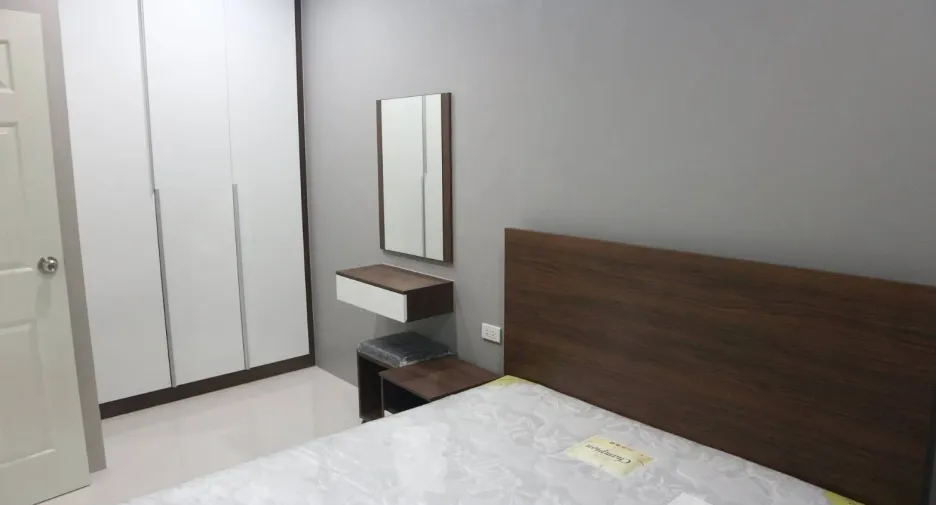 For sale 1 bed condo in Bang Pakong, Chachoengsao