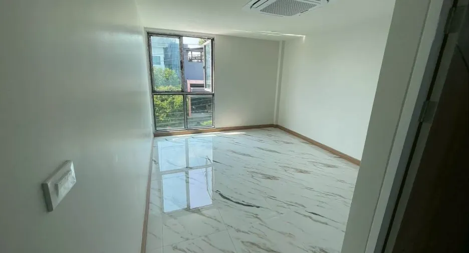For rent studio house in Mueang Nonthaburi, Nonthaburi