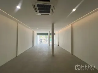 Büro zur Miete in Watthana, Bangkok