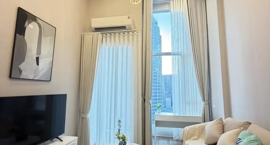 For rent 1 bed condo in Khlong Toei, Bangkok