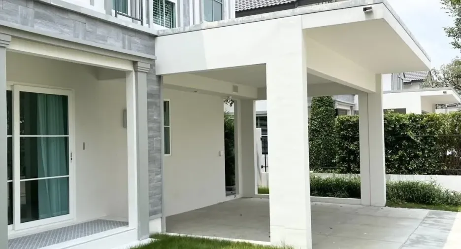 For rent 4 bedrooms house in Bang Phli, Samut Prakan