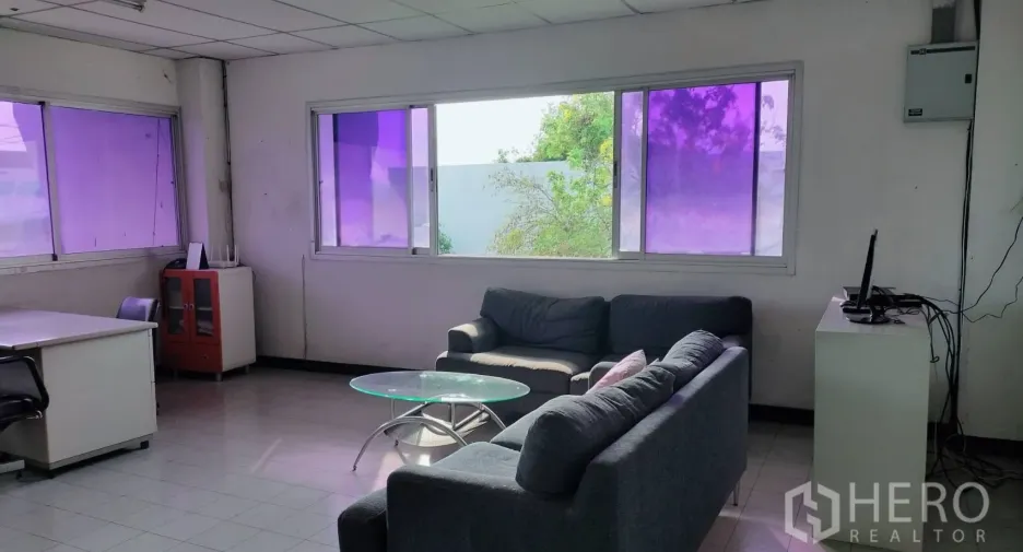 For rent warehouse in Lat Krabang, Bangkok