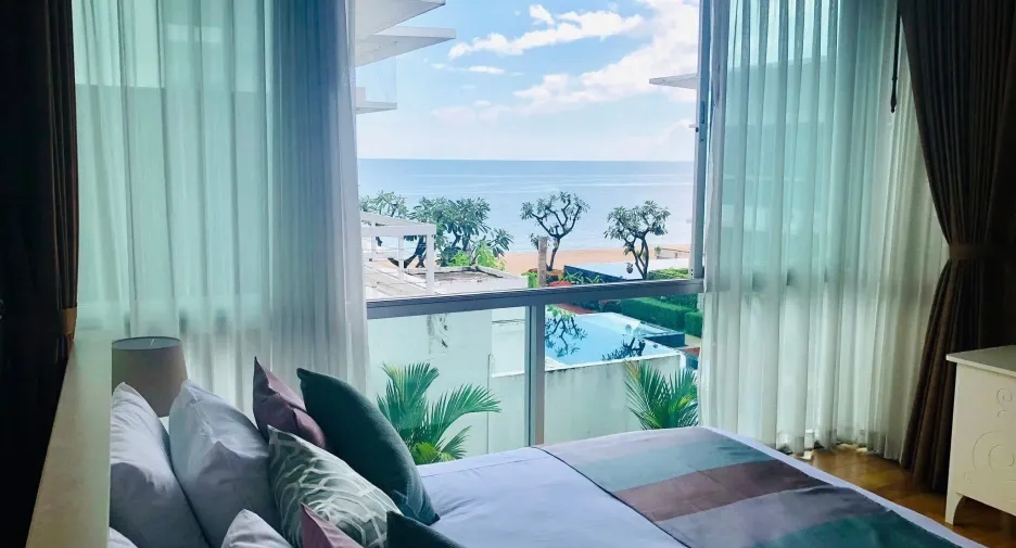 For sale 4 bedrooms villa in Cha Am, Phetchaburi