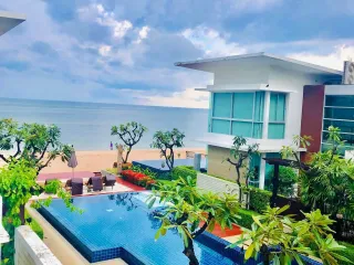 For sale 4 bedrooms villa in Cha Am, Phetchaburi