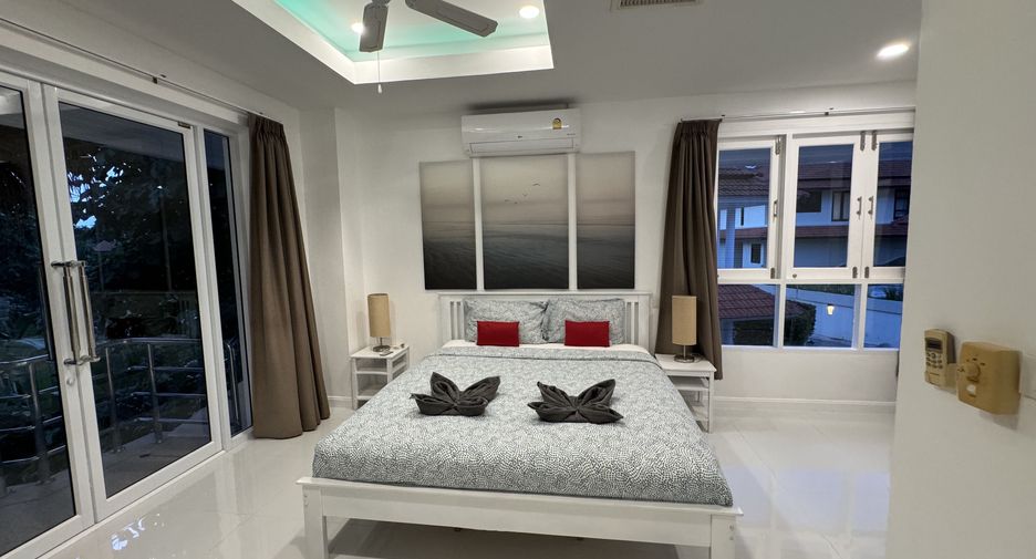 For rent 4 bedrooms villa in Ko Samui, Surat Thani