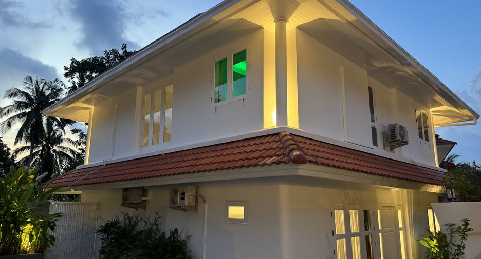 For rent 4 bedrooms villa in Ko Samui, Surat Thani