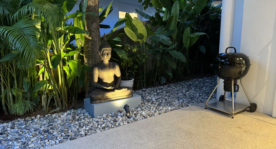 For rent 4 bedrooms villa in Ko Samui, Surat Thani