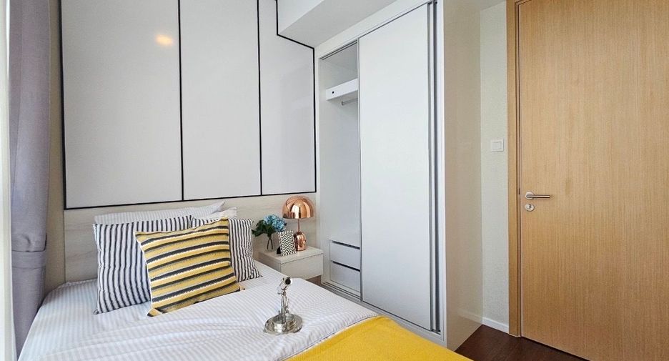 For sale 2 bedrooms condo in Watthana, Bangkok